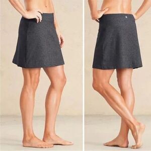 Athleta Sweet Sport Skort Size Medium Charcoal Gray Golf Tennis Skirt Pickleball